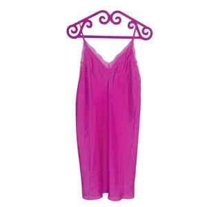 Victoria’s Secret Hot Pink Valentine’s Day Polka Dot Satin Slip Size Medium NWT